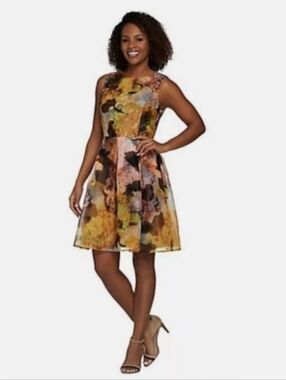 Isaac Mizrahi Live! Special Edition Photoreal Taupe Floral Dress